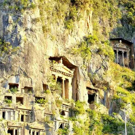 Min 1 Month Calis In Seafront Estate Fethiye