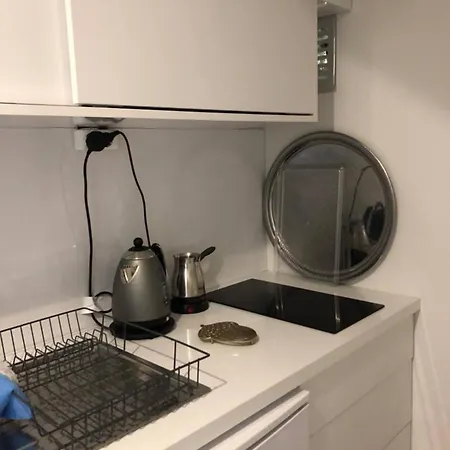 Min 1 Month Calis In Seafront Estate